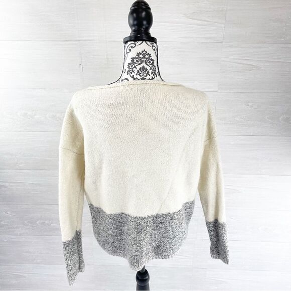 Vince Colorblock Wool Cashmere Silk Blend Sweater - Picture 5 of 9